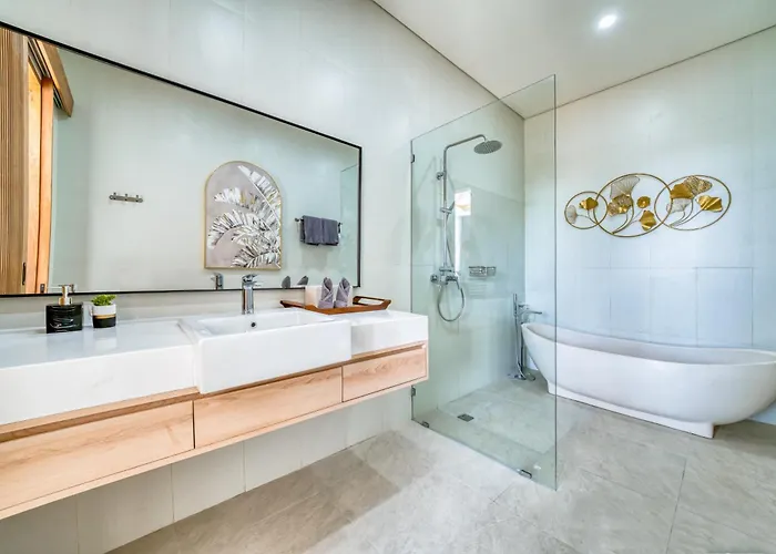 Kangla - 3br Luxurious